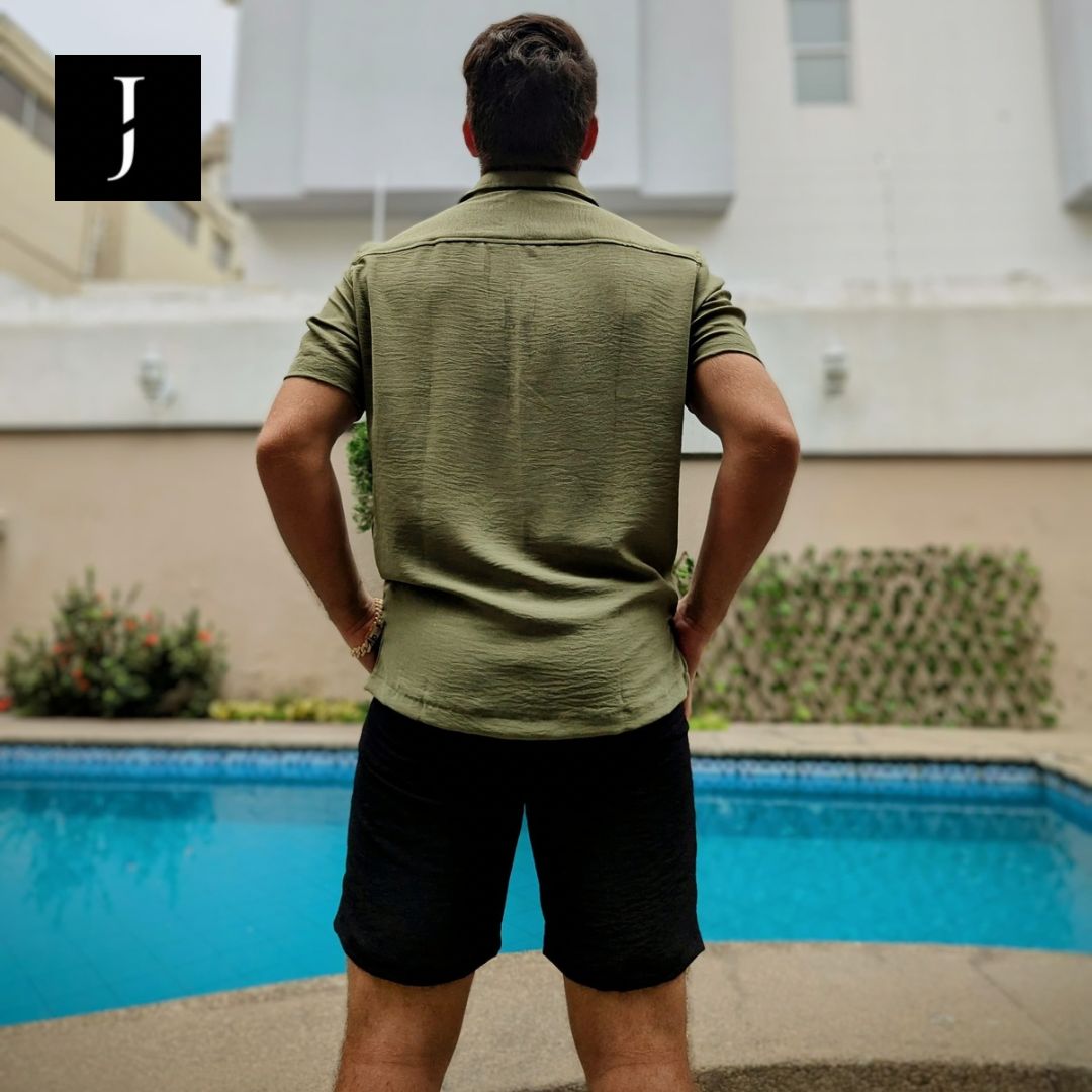 Conjunto de ropa playera